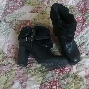 Guess Size 11 black high heeled ankle Fall/Winter boots
